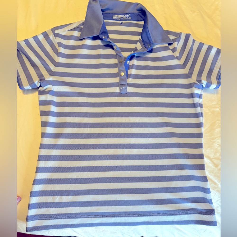Nike women’s golf polo